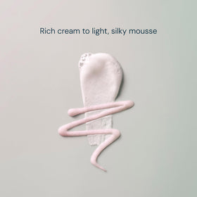 Elemis Pro-Collagen Hydrating Cleansing Mousse foam texture close-up for gentle daily cleansing