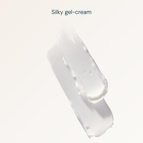 Elemis Pro-Collagen Marine Body Cream texture close-up highlights silky, fast-absorbing formula.