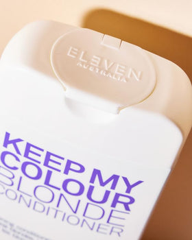 ELEVEN AUSTRALIA Keep My Colour Blonde Conditioner application demo demonstrates easy distribution and brassy neutralization