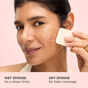Elizabeth Arden Flawless Finish compact with sponge for easy application