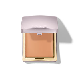 Elizabeth Arden Flawless Finish sponge applicator included for precise blending
