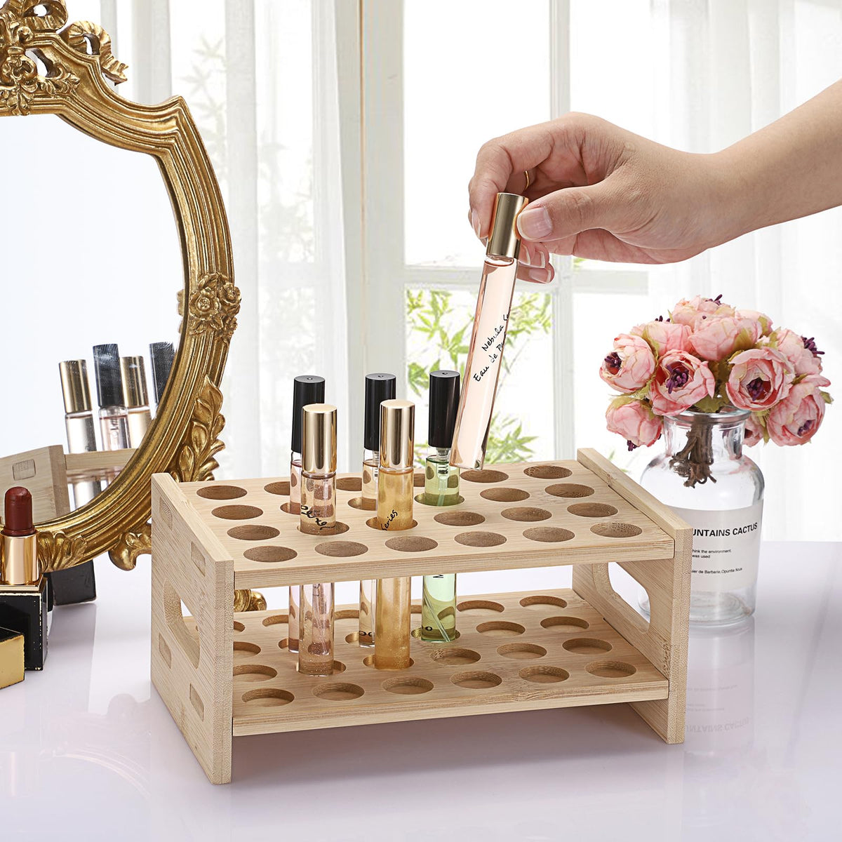 ELLDOO 24-space beauty storage keeps bottles upright and ready