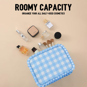EMBRUNIOICE interior view highlights organize-friendly compartments for toiletries