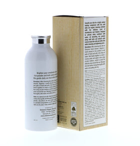 Eminence Strawberry Rhubarb Dermafoliant rinsing scene demonstrates cleansing.