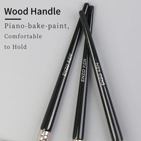 ENZO KEN aluminum ferrule ensures durability and tidy bristles during use.
