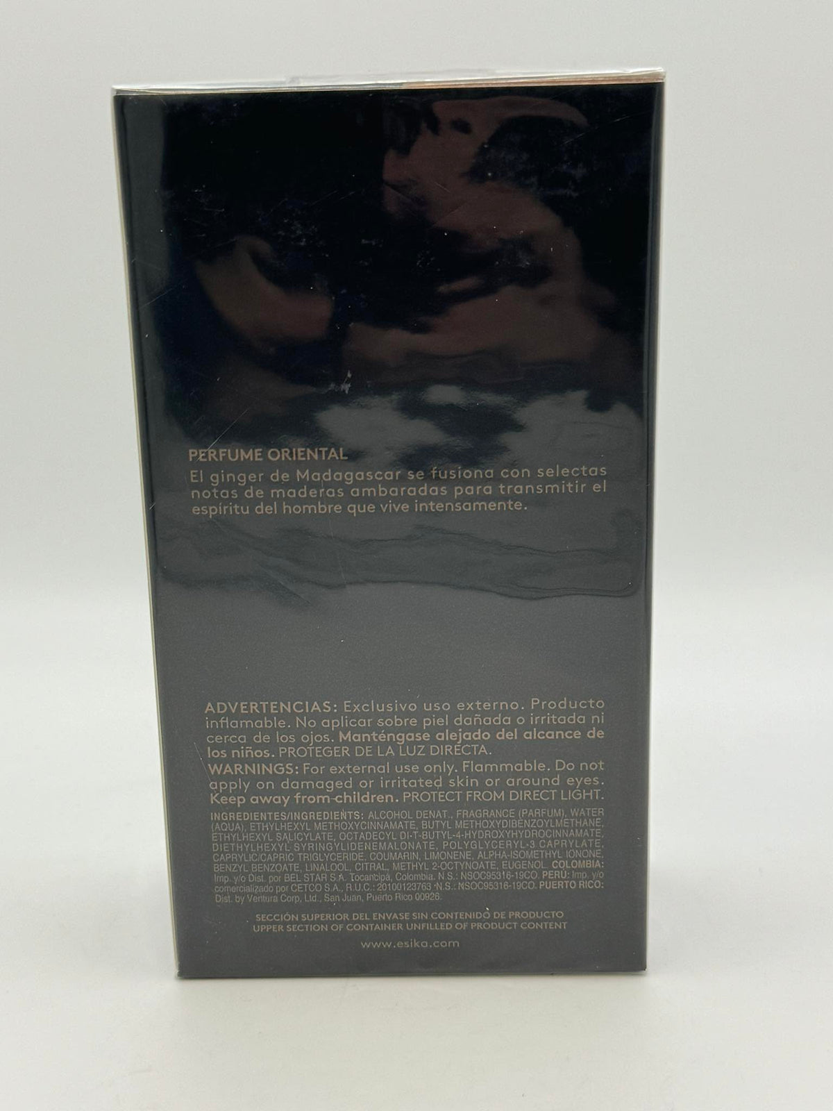 Esika L'Bel Magnat Select packaging box, ready for unboxing and gifting.