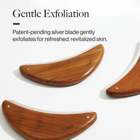 ESKER Body Plane blunt-edge blade safely exfoliates damp skin.