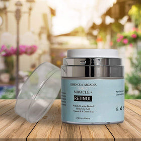 Essence of Arcadia green tea antioxidants soothing skincare benefits.