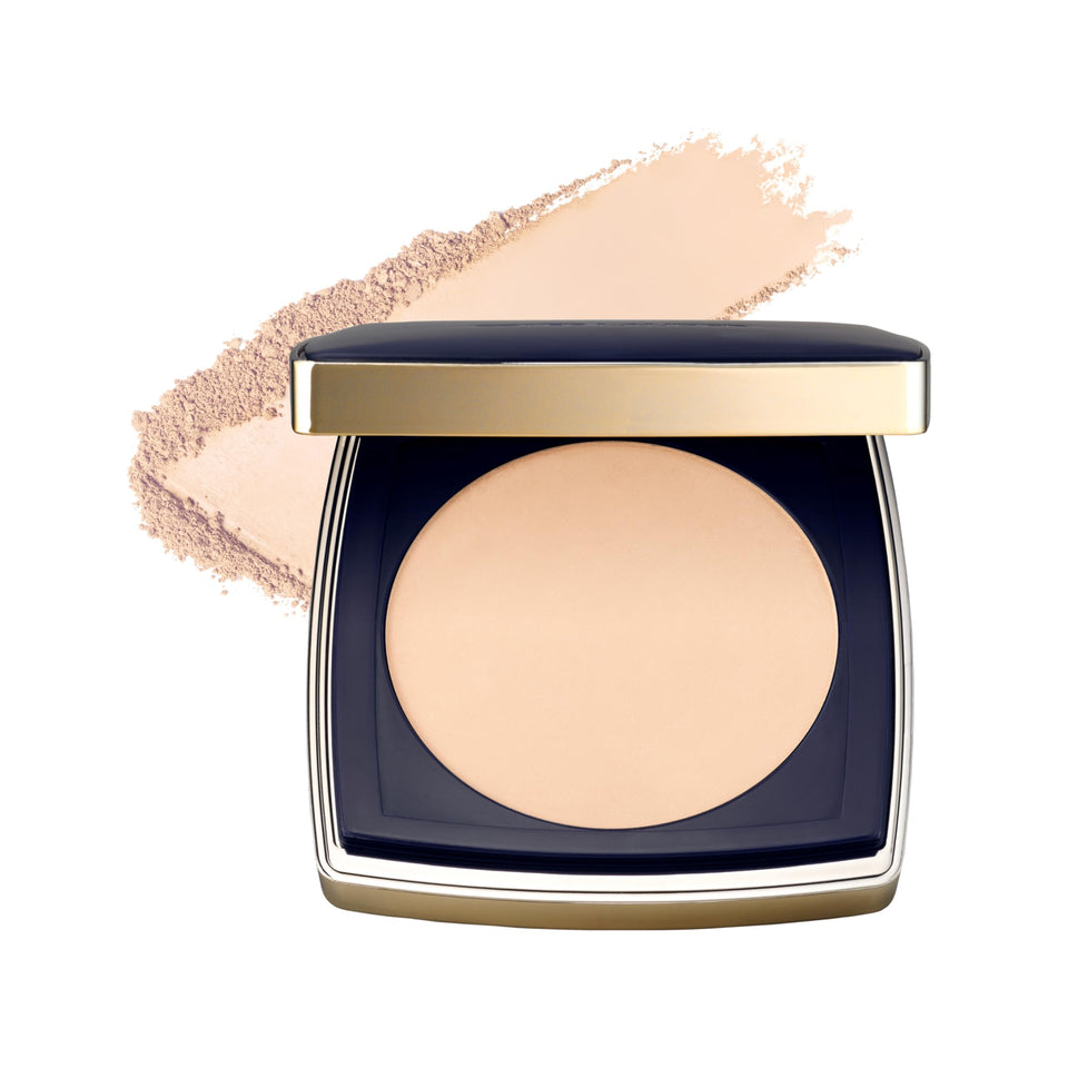 Estée Lauder Double Wear matte powder compact offers a lasting matte finish