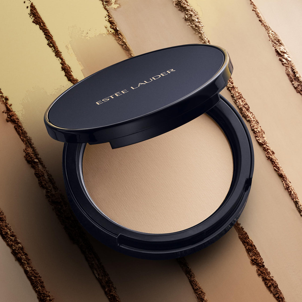 Estée Lauder Double Wear translucent medium shade swatch blends with undertones for natural finish.