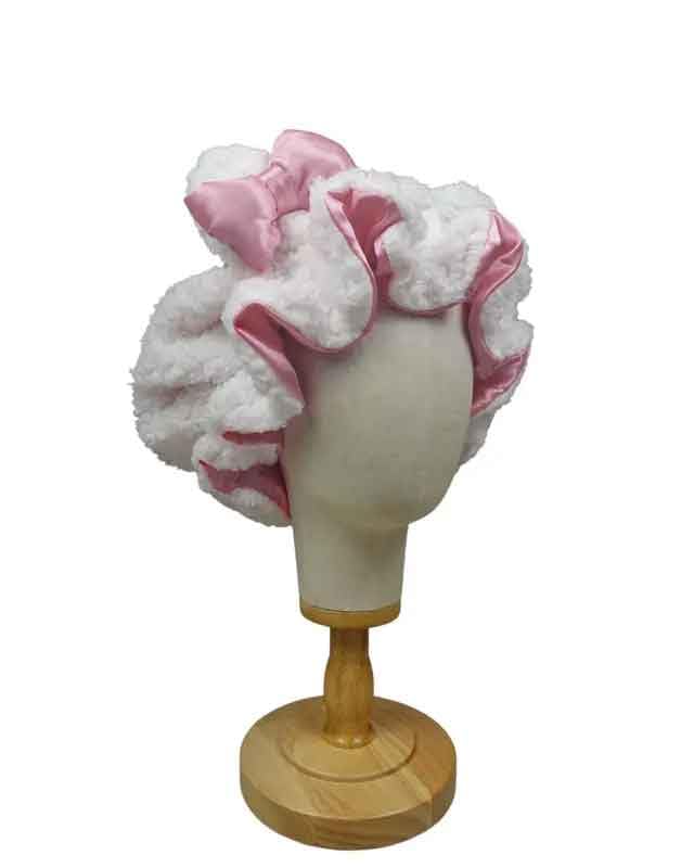 Etcial double-layer satin inside protects hair while sleeping.