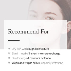 Applying ETUDE Moistfull Toner in a skincare routine