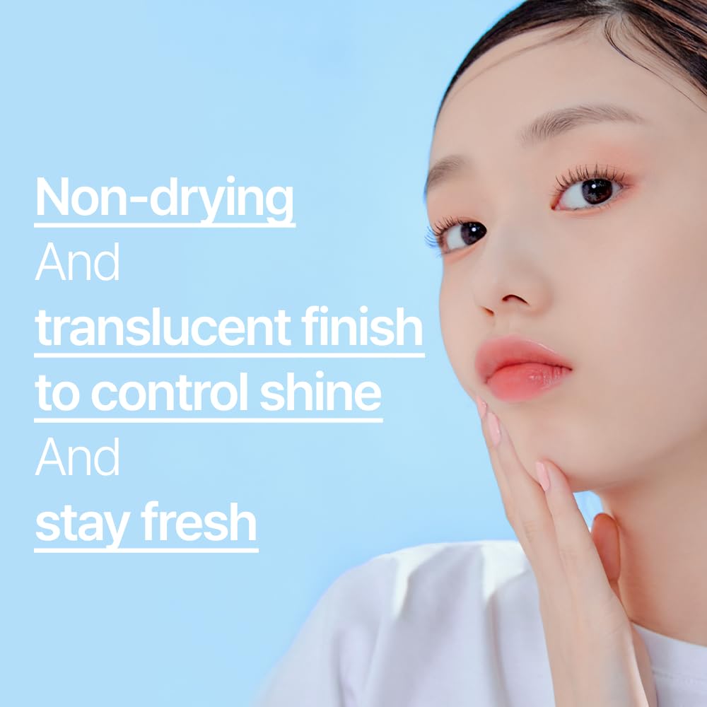 ETUDE Sebum Soak Pact matte finish keeps skin shine-free for hours
