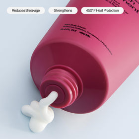 Close-up of red algae and bamboo ingredients in Eva NYC formula