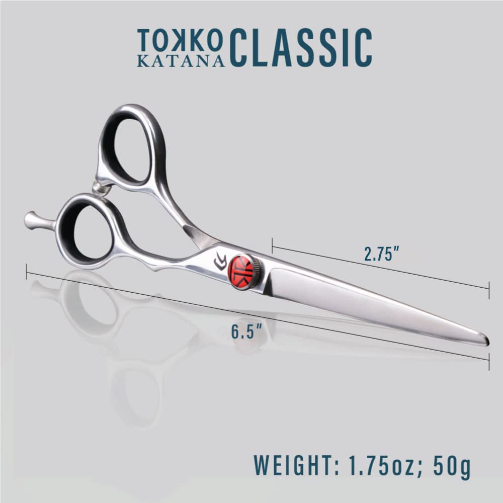 Everlong Tokko Katana Classic in-action haircut shows ergonomic balance in use.