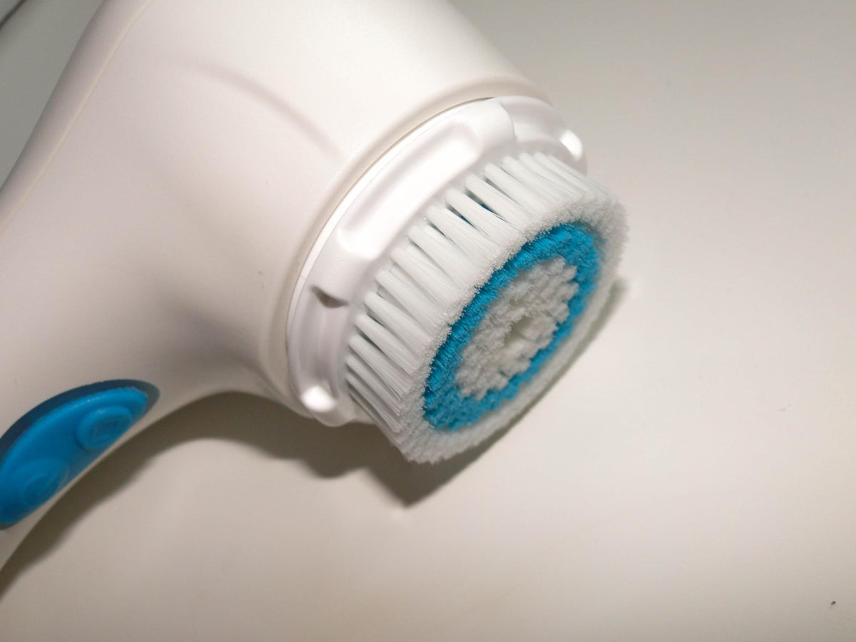 Evetree 4-pack brush head for Clarisonic; refreshed skin after cleansing