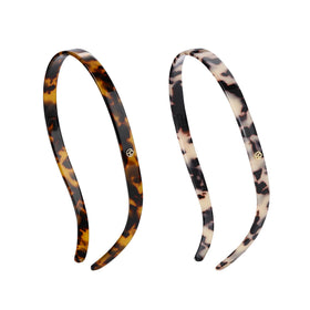 EVITA PERONI hair band curve design supports glasses for all-day wear.