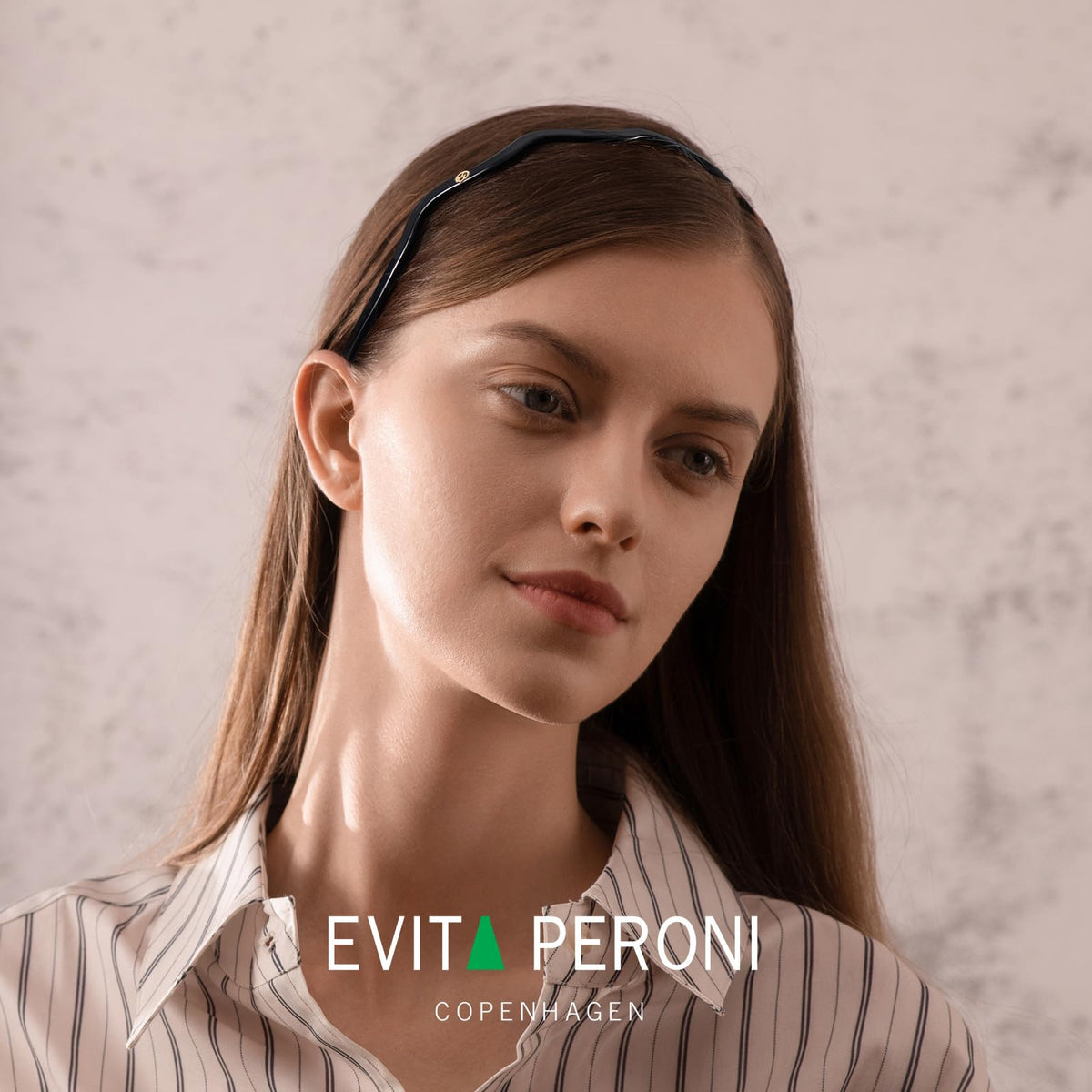 EVITA PERONI Wavy Headband, color collection for versatile styling options.