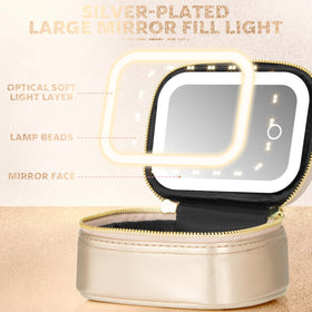 Removable mirror on Extrei Gent bag allows pure bag use or vanity setup