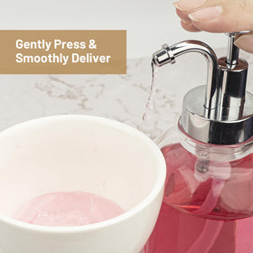 Ezebesta disposable mouthwash cups holder keeps accessories organized.