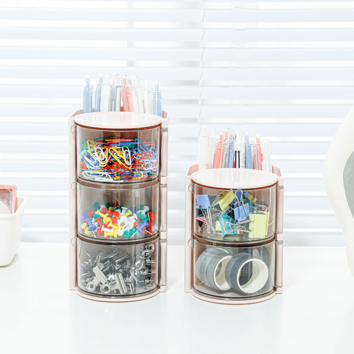 FABROK desktop vanity organizer enhances room organization.