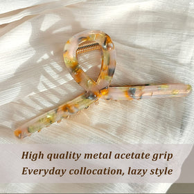 FAELBATY Clip size 4.7 inches displayed for various hair types