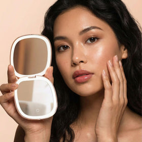 Fancii Mila 2 lid-open with LED on for quick lighting.