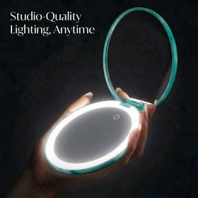 Fancii Taylor mirror shows 1x and 10x magnification for precise makeup and grooming.