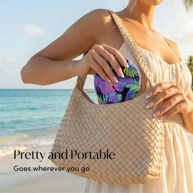 Fancii Taylor 5-inch distortion-free mirror delivers a clear reflection.