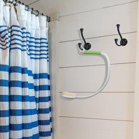 Fanwer back brush delivers a refreshing, easy back-cleaning experience.