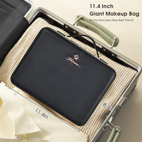 Faquenc built-in brush holder keeps brushes clean and dry during travel.
