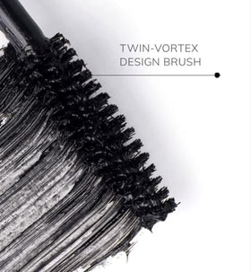 Wear test of Farmasi Infinilash Mascara demonstrates long-lasting definition