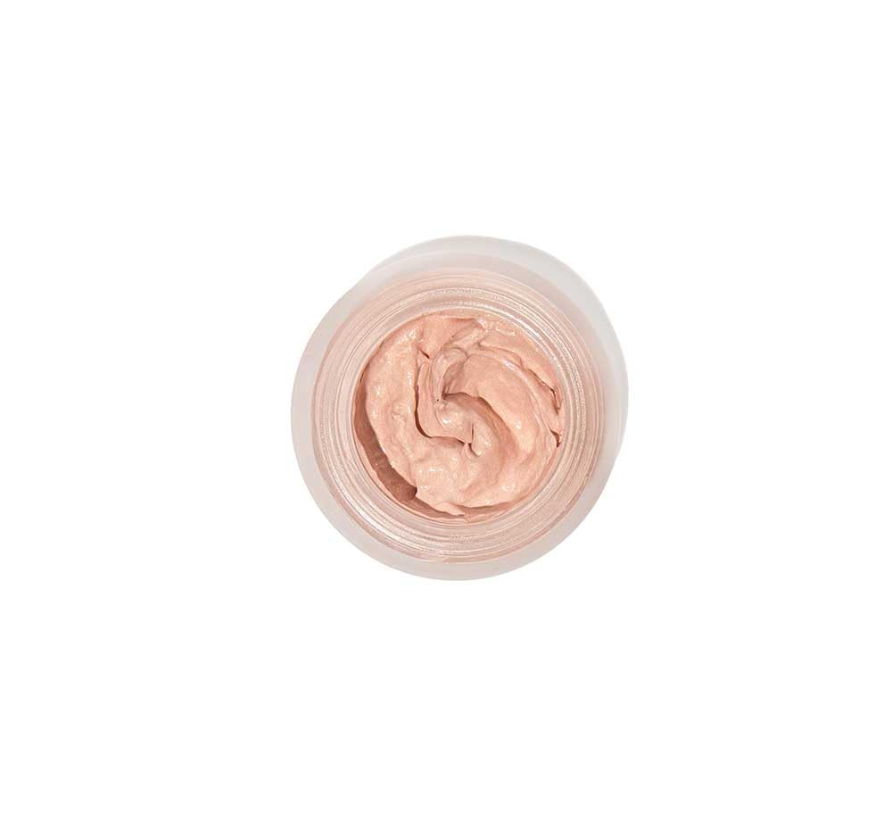 FarmHouse Fresh Eye Cream Peachy-nude sheen in action demonstrates light-reflecting benefits.