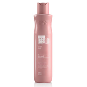 Fashion Gold Shampoo 300ml bottle front highlights premium packaging and keratin-smoothing support.