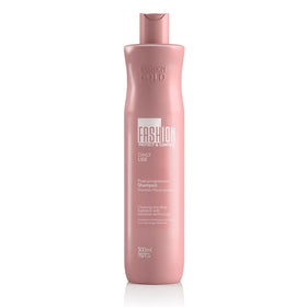 Fashion Gold Shampoo bottle 500ml for salon-like home care.