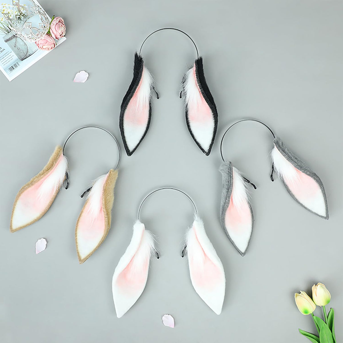 Faylay wire-bendable ears allow flexible styling and pose.