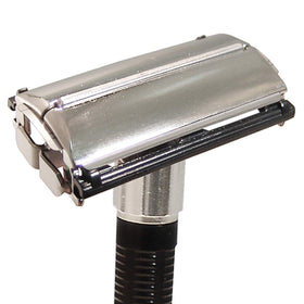 Feather butterfly head on the razor open for easy blade loading and cleaning.