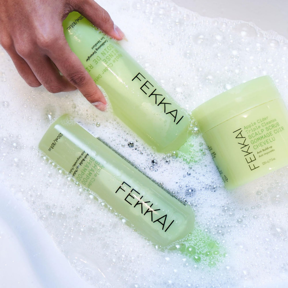 Fekkai Apple Cider Detox Rinse pump for easy, even application