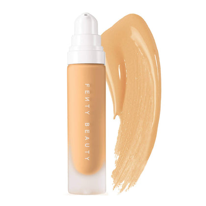 Fenty Beauty Pro Filt’r Soft Matte Foundation 190 pour delivers a smooth, long-wear finish.