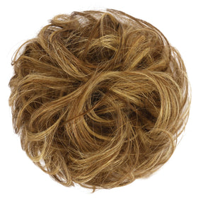 FESHFEN wrap-around hairpiece demonstrates quick, casual chic transformation.