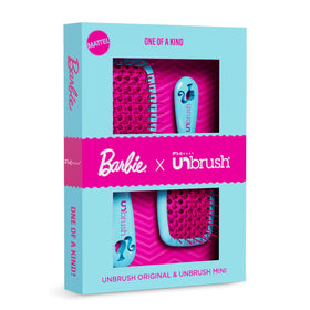 Detail of FHI Barbie UNbrush Original bristles for gentle detangling on stubborn knots