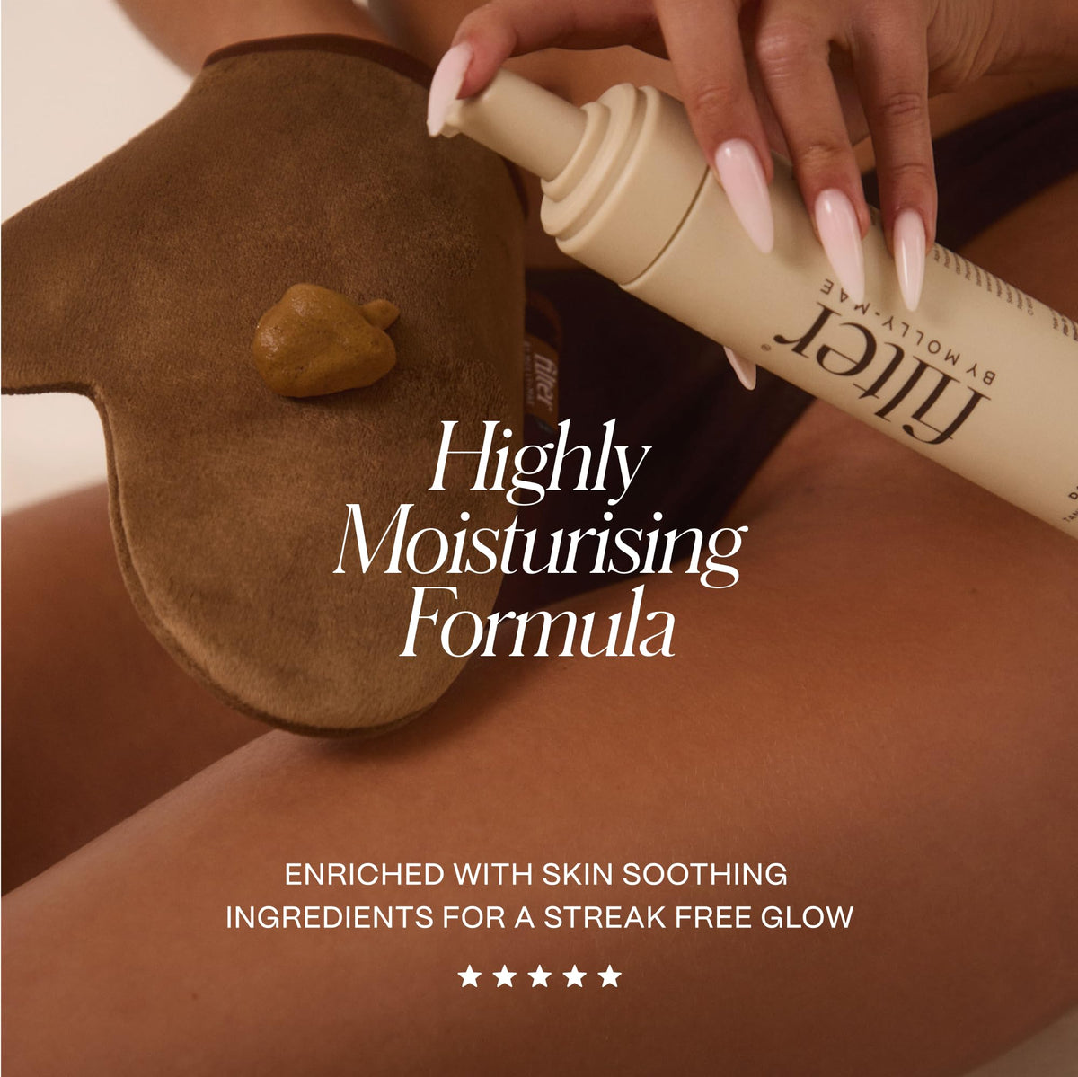 Mini applicator mitt enables precise application on the face and tricky areas.