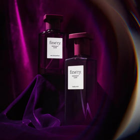 Fine'ry Jasmine Gourmand spray-nozzle close-up for quick pulse-point refresh.