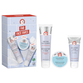 First Aid Beauty Face Faves Kit cleanser close-up for gentle cleansing and balanced skin.