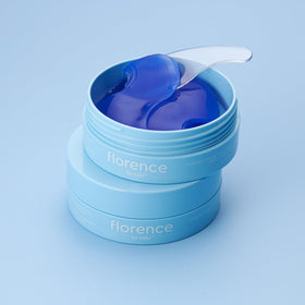 Florence by Mills under-eye area patch on face displaying cooling sensation.