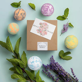 FlowBredolent bath bomb bergamo delivers a bright citrus aroma for an uplifting soak.