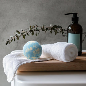 FlowBredolent bath bomb eucalyptus invigorates senses with a cooling, refreshing soak.