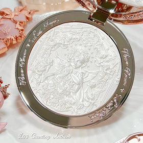 Flower Knows Little Angel Highlighter enhances cheekbones and shoulders with gentle glow