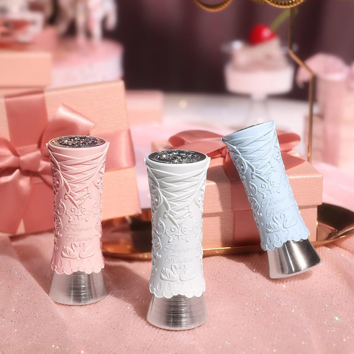 Flower Knows long lasting comfort lip gloss for daily wear