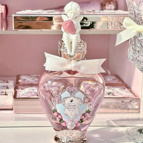 Flower Knows Lychee Bouquet variation bottle, fresh fruity-floral profile on display.